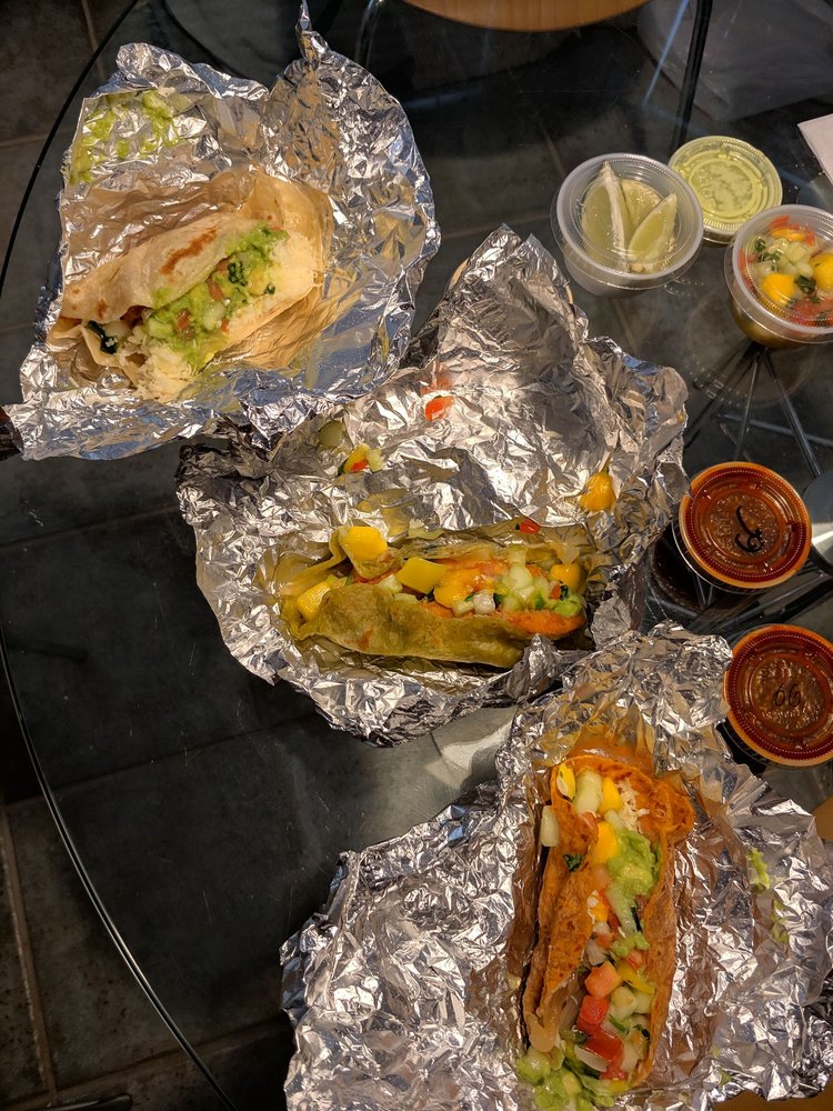 Cabo Bob's Burritos, Katy Roadtrippers