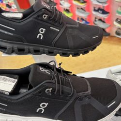 Sport Chek Marine Drive - ON ON ON MY FEET