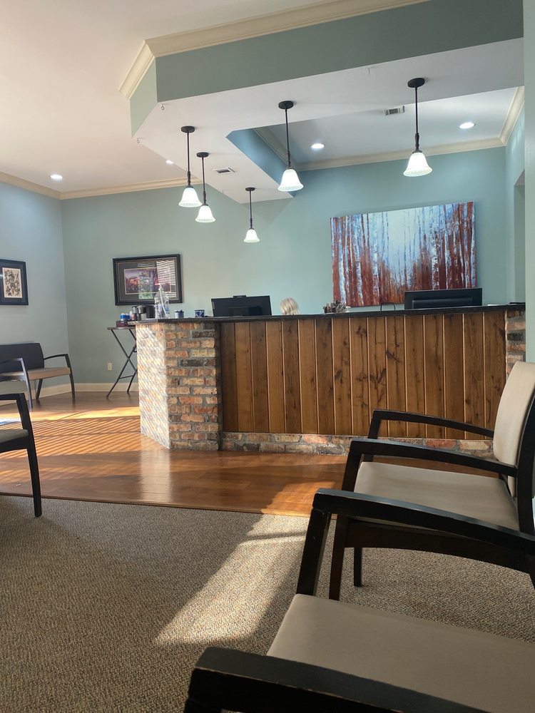 LOUISIANA DENTAL CENTER CHALMETTE Updated August 2024 9020 W