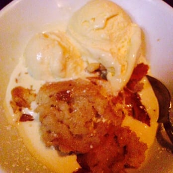Bacari W Adams - Bread pudding - Italian Near Me - Los Angeles, California