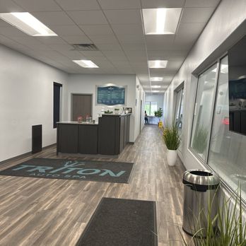 Triton Auto Spa - Very clean waiting area - Car Wash Near Me - Middleton, Wisconsin