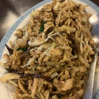 Hunan Gardens - Moo Shu Chicken - Chinese Near Me - Kalamazoo, Michigan