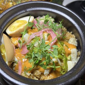 Baan Mae - claypot rice with crab - Laotian Near Me - Washington, DC, District of Columbia