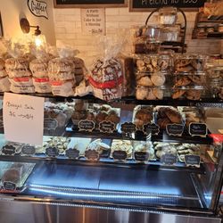 Zserbó Bakery - Cookie selection