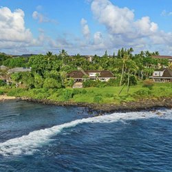 Poipu vacation homes along Baby Beach