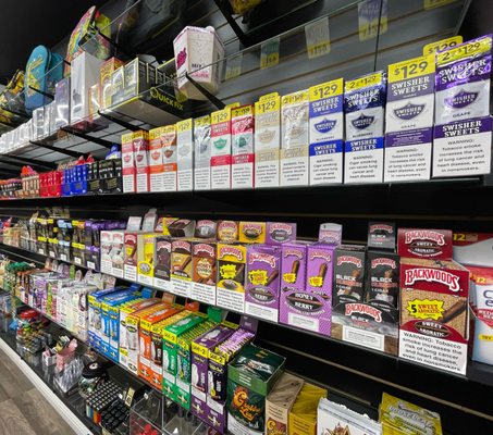 West Coast Tobacco Smoke Shop, 16543 Whittier Blvd, Whittier, CA 90603, US 