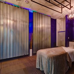 Back in a Flash Chiropractic and Massage - Studio