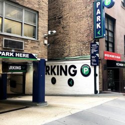 Centerpark East 39th Street Parking Garage