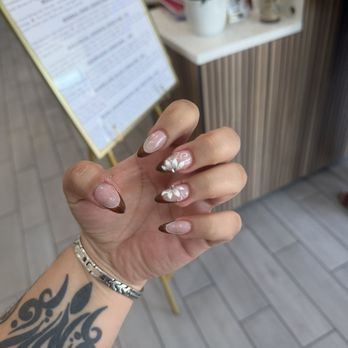 Bijou Nail Bar - Nail Salons Near Me - Frisco, Texas Bijou Nail Bar - Nail Salons Near Me - Frisco, Texas