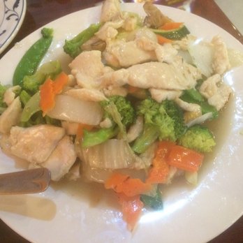 Asian Kitchen - Moo Goo Gai Pan - Asian Fusion Near Me - Sarasota, Florida