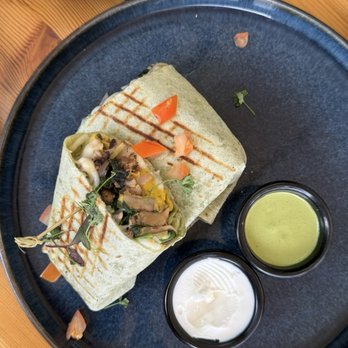Vees Cafe - Breakfast & Brunch Near Me - Los Angeles, California Vees Cafe - Breakfast & Brunch Near Me - Los Angeles, California