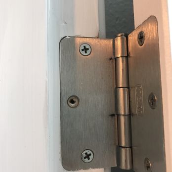 Saber Construction - Missing screw - General Contractors Near Me - Redmond, Washington Saber Construction - Missing screw - General Contractors Near Me - Redmond, Washington