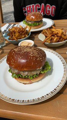 DISH fine burger bistro by null
