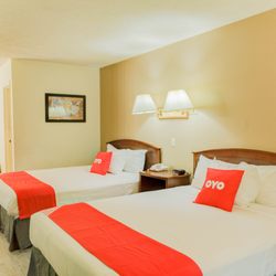 OYO Hotel McCook NE Downtown