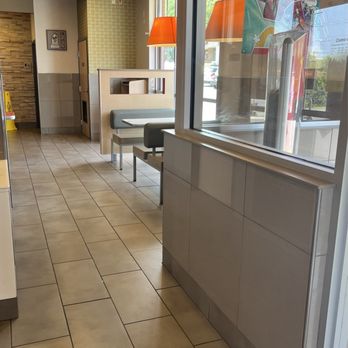 McDonald's - Fast Food Near Me - Dumfries, Virginia