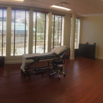 Pacrav Physical Therapy - Treatment room - all care is provided in a one-on-one environment by a fellowship-trained physical therapist - Physical Therapy Near Me - Reno, Nevada Pacrav Physical Therapy - Treatment room - all care is provided in a one-on-one environment by a fellowship-trained physical therapist - Physical Therapy Near Me - Reno, Nevada