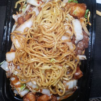 Yang Chow 2.0 - Pan friend noodles come with chicken, shrimp and beef - Chinese Near Me - Long Beach, California Yang Chow 2.0 - Pan friend noodles come with chicken, shrimp and beef - Chinese Near Me - Long Beach, California