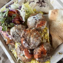 Iyad's Syrian Grill - Falafel plate