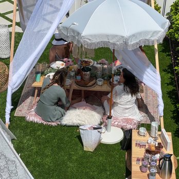 Boho Luxury Picnics - Picnic in action - Party & Event Planning Near Me - Celebration, Florida Boho Luxury Picnics - Picnic in action - Party & Event Planning Near Me - Celebration, Florida