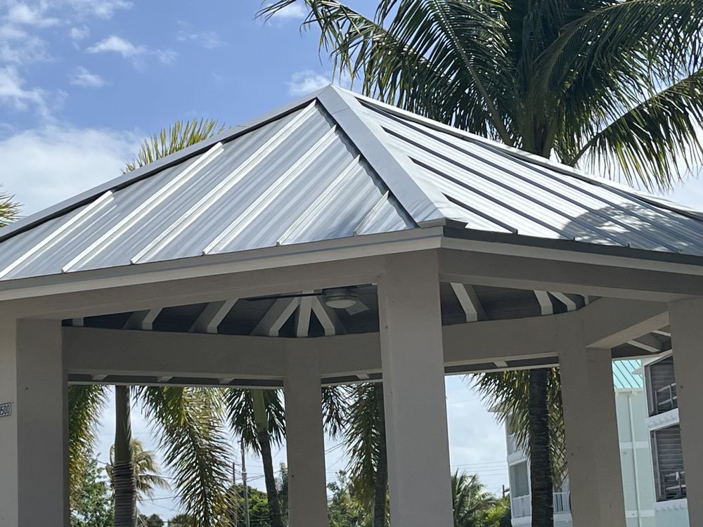 Slide of R N R Pressure Cleaning and Roof Washing