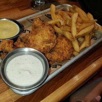 Topgolf - Chicken tenders & fries - Golf Near Me - Fishers, Indiana Topgolf - Chicken tenders & fries - Golf Near Me - Fishers, Indiana