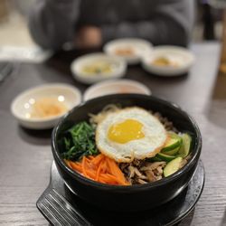Mama's Kitchen - Hot stone plate with vegetables and beef (aka bibimbap)