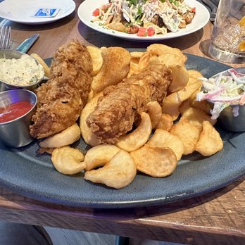 Whiskey & Oyster - Fish n chips - Bars Near Me - Alexandria, Virginia