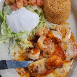 Los Patios - Fish and shrimp- Min