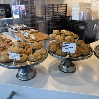 Hapa Cakes & Bakery - Cupcakes Near Me - Fullerton, California Hapa Cakes & Bakery - Cupcakes Near Me - Fullerton, California