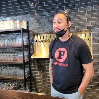 Paperback Brewing - Breweries Near Me - Glendale, California