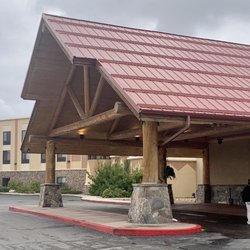 Jackpot Restaurant - Main entrance to the casino and the Jackpot Restaurant. The hotel is to the left background of this photo.