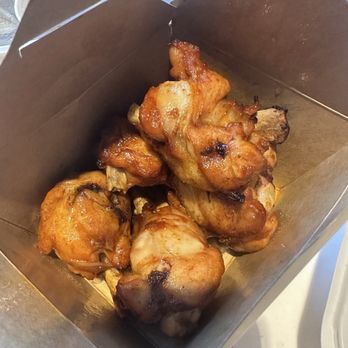 Chic Now Hainan Chicken Rice - 6 Pcs New Orleans Roast Chicken Wings - Hainan Near Me - Stanton, California