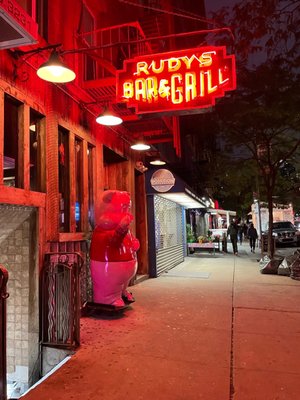Rudy's Bar & Grill by null