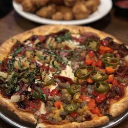 Hideaway Pizza 50 Photos 90 Reviews Pizza 577 Buchanan Ave