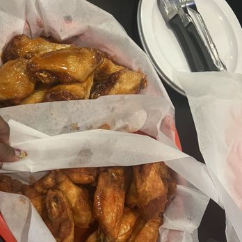 Dugan's Sports Grill - Sports Bars Near Me - Tucker, Georgia