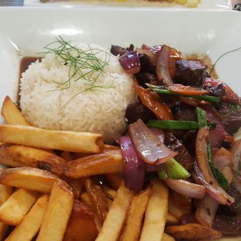 Mancora Peruvian Cuisine - Lomo saltado - Peruvian Near Me - Alhambra, California