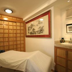 Cozumel Health - Massage Room