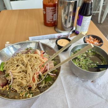 ZEN Pho & Noodles - Pan Asian Near Me - Newberry, Florida ZEN Pho & Noodles - Pan Asian Near Me - Newberry, Florida
