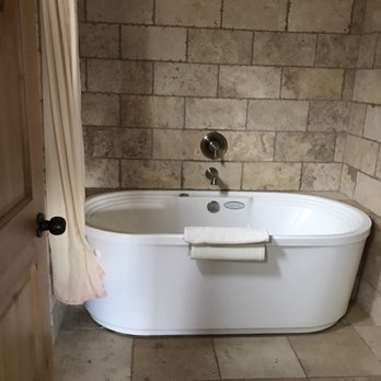 Stone Canyon Inn - Nice huge tub - Guest Houses Near Me - Tropic, Utah Stone Canyon Inn - Nice huge tub - Guest Houses Near Me - Tropic, Utah