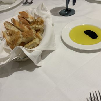 Al Porto - Italian Near Me - Vancouver, British Columbia Al Porto - Italian Near Me - Vancouver, British Columbia