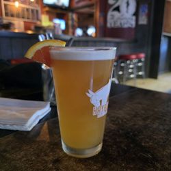 Montague Inn - Draft Blue Moon