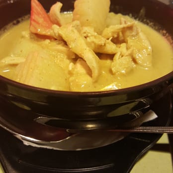 Thai Grata - Yellow curry w chicken - Thai Near Me - San Jose, California Thai Grata - Yellow curry w chicken - Thai Near Me - San Jose, California