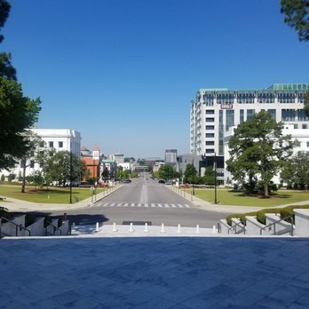 Alabama State Capitol - Landmarks & Historical Buildings Near Me - Montgomery, Alabama