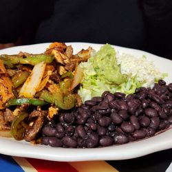 La Hacienda Mexican Restaurant - Lunch size fajitas with chicken and beef