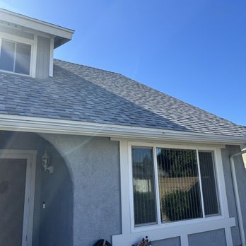iHeart Roofing - Sagging rain gutter - Roofing Near Me - Huntington Beach, California iHeart Roofing - Sagging rain gutter - Roofing Near Me - Huntington Beach, California