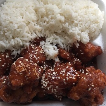 Peking Express - Sesame chicken and rice - Chinese Near Me - Alexandria, Virginia