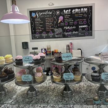 Smallcakes Lantana - a display of cupcakes - Desserts Near Me - Double Oak, Texas Smallcakes Lantana - a display of cupcakes - Desserts Near Me - Double Oak, Texas