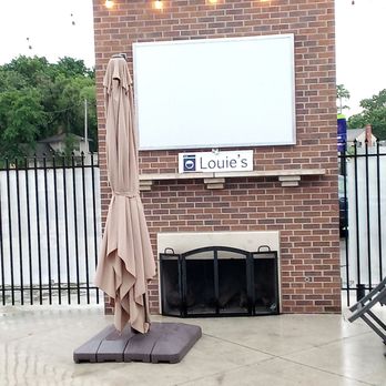 Louies Lounge & Laundromat - Laundromat Near Me - Topeka, Kansas