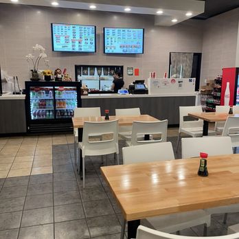Ninja Sushi - Dining area - Japanese Near Me - Kaneohe, Hawaii