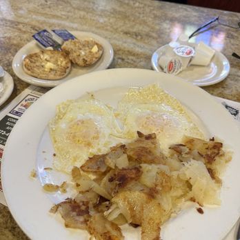 Brookside Diner & Restaurant - Diners Near Me - Whippany, New Jersey